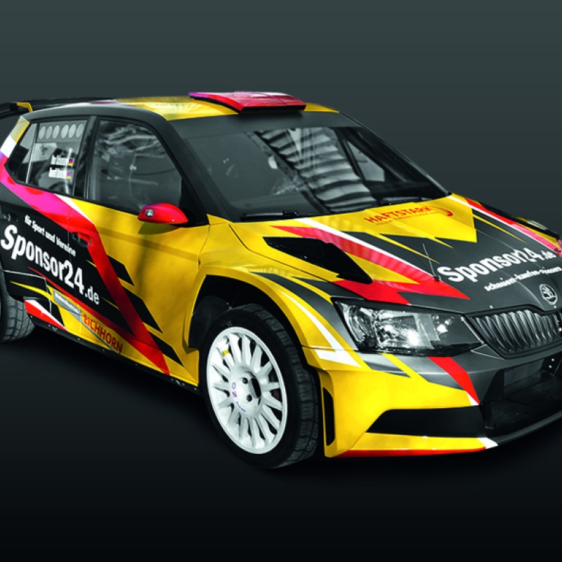 Fahrzeugfolierung 62